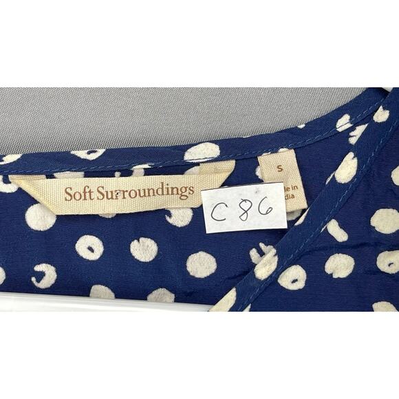 SOFT SURROUNDINGS Sonrisa Navy Polka Dot
Small Cottagecore Boho Flowy Smocked - Picture 8 of 8